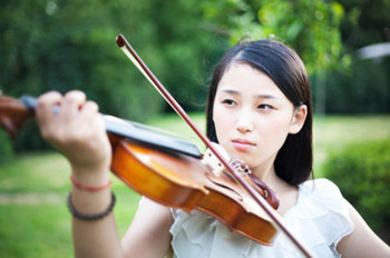 Speaking a tonal language (such as Cantonese) primes the brain for musical training