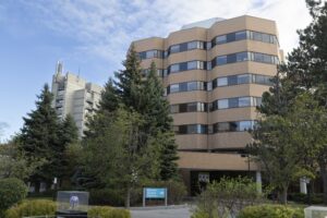 Baycrest Hospital building exterior shot on a sunny day